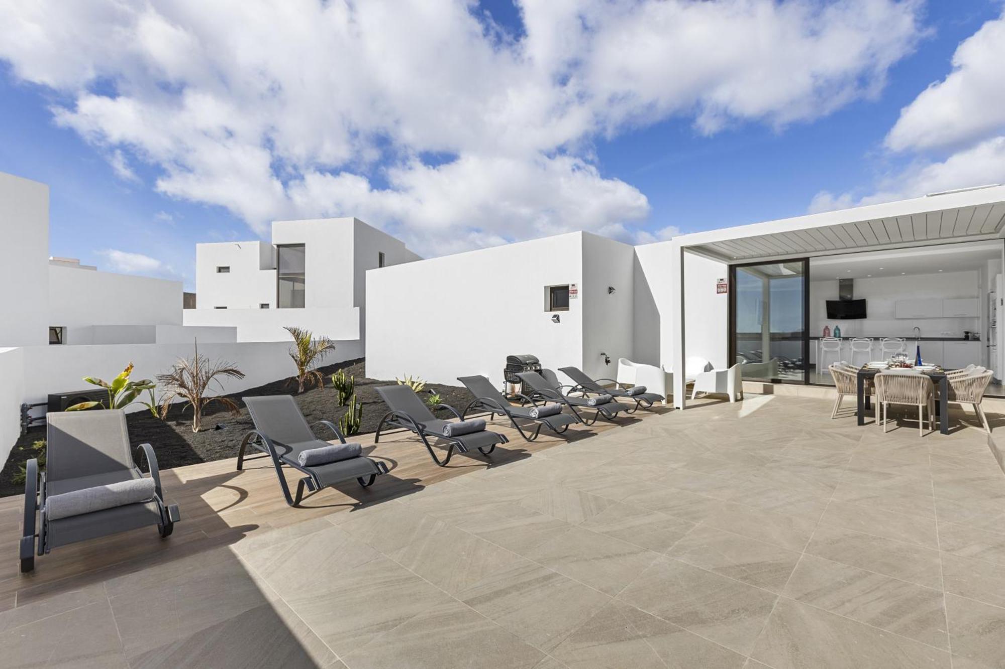 Casahost Fontaine Bleue Villa تياس المظهر الخارجي الصورة